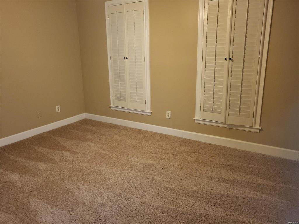 Building Photo - 1516 Charleton Dr