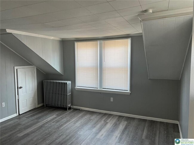 Building Photo - 62 E Garrison St