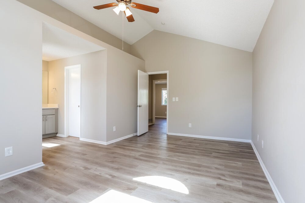 Building Photo - 16393 Goldenrod Way