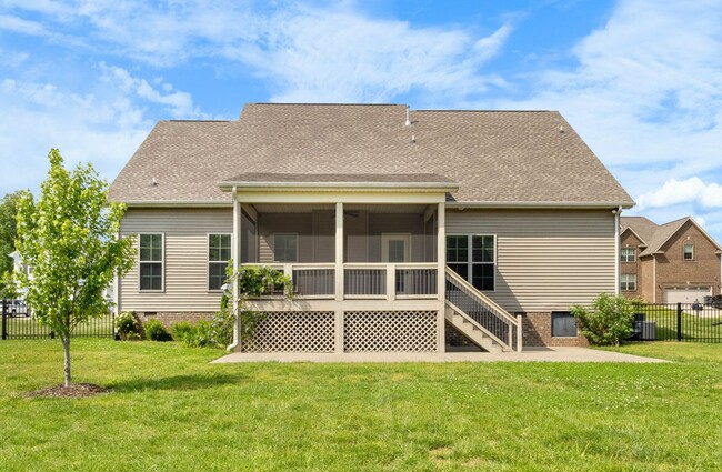 Building Photo - 1004 Chagford Dr