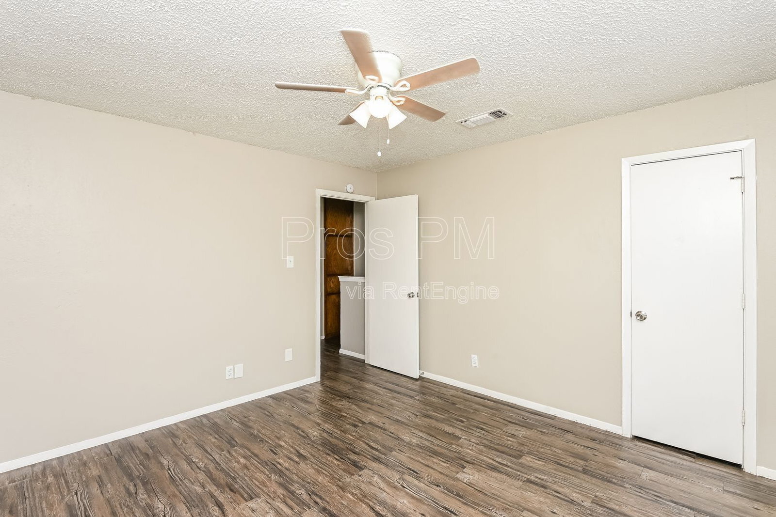 Building Photo - 3807 Coates Cir