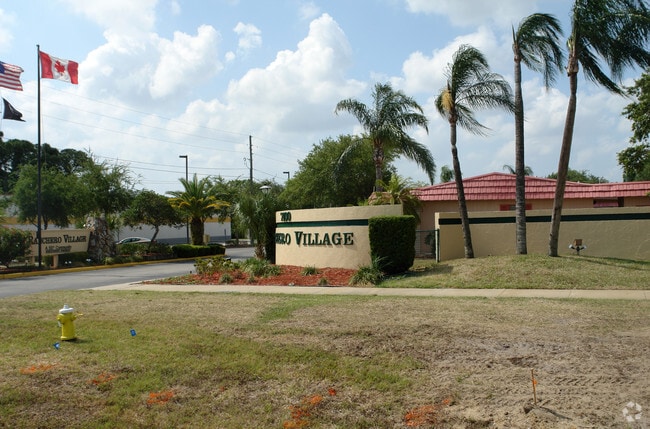 Building Photo - Ranchero Village