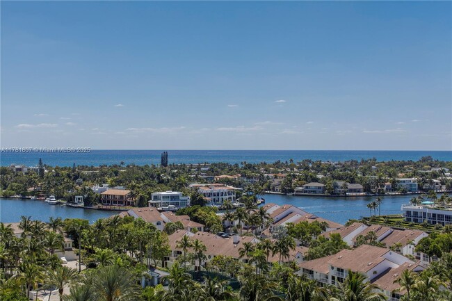 Building Photo - 21055 Yacht Club Dr
