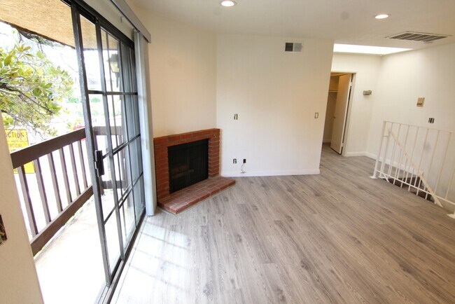 Building Photo - 4721 Kester Ave