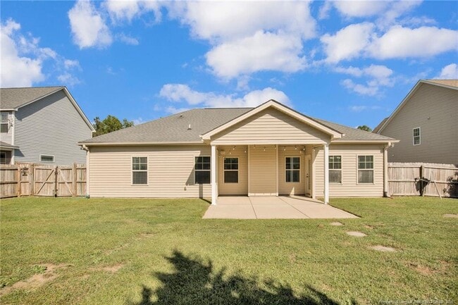 Building Photo - 210 Ganton Dr