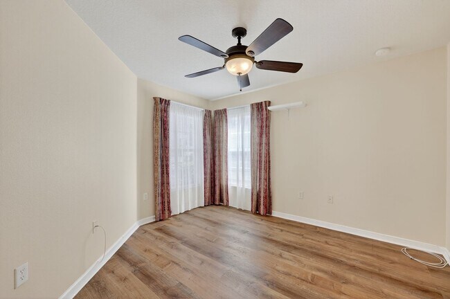 Building Photo - Home for rent