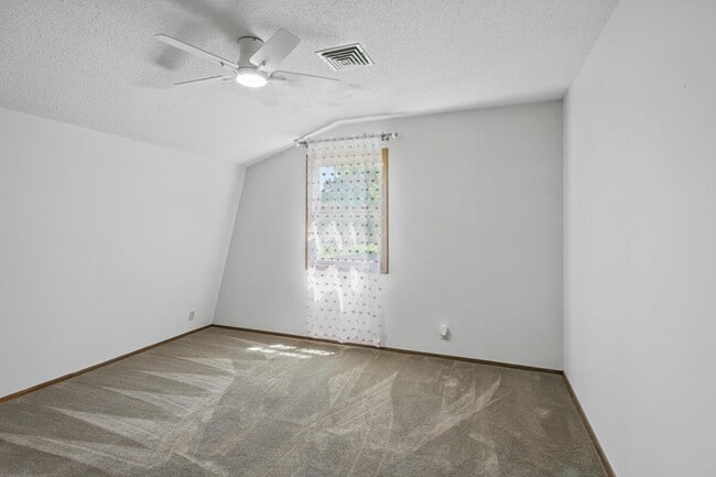 Building Photo - 1306 Marion Dr