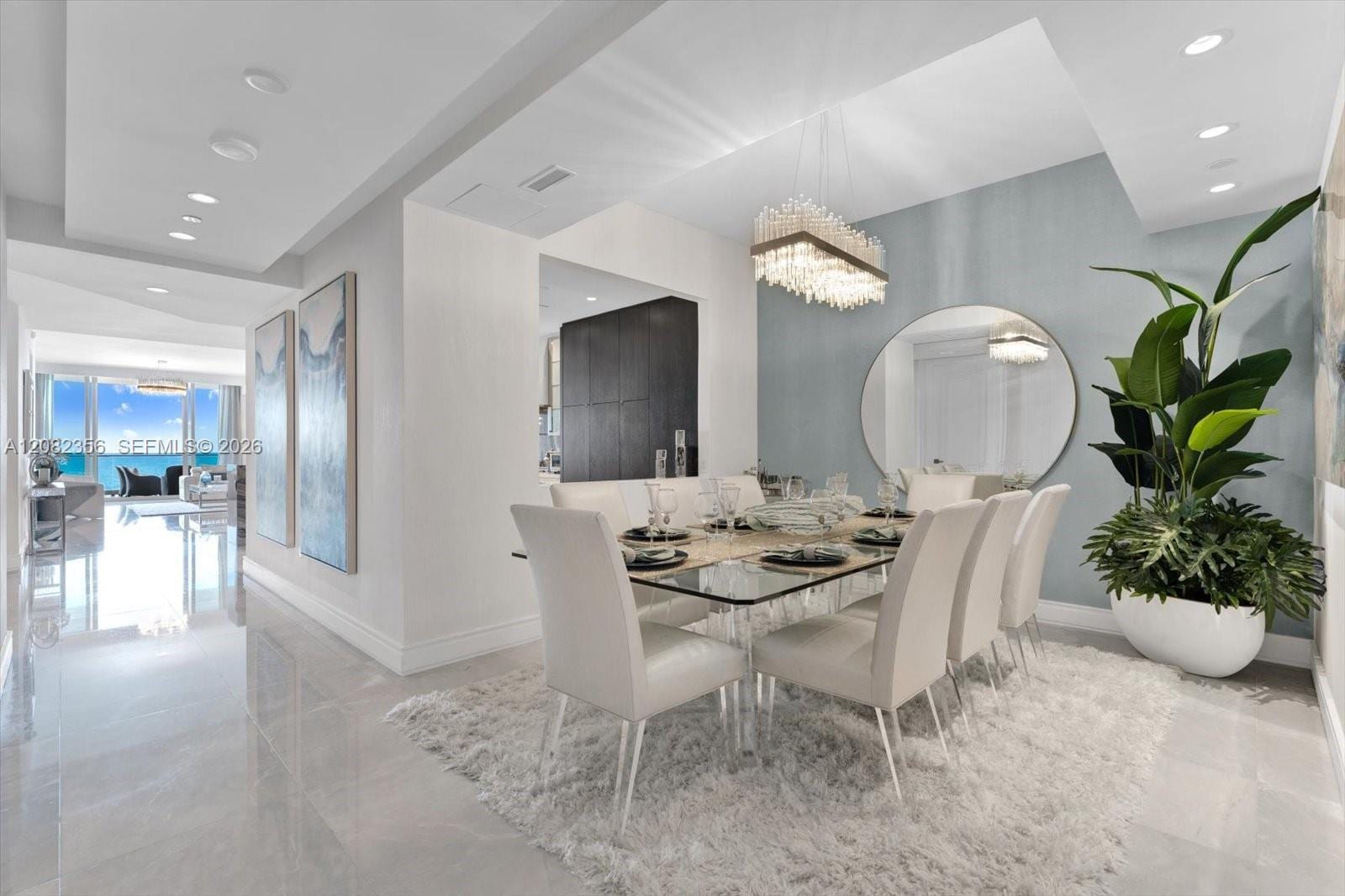 Building Photo - 17901 Collins Ave