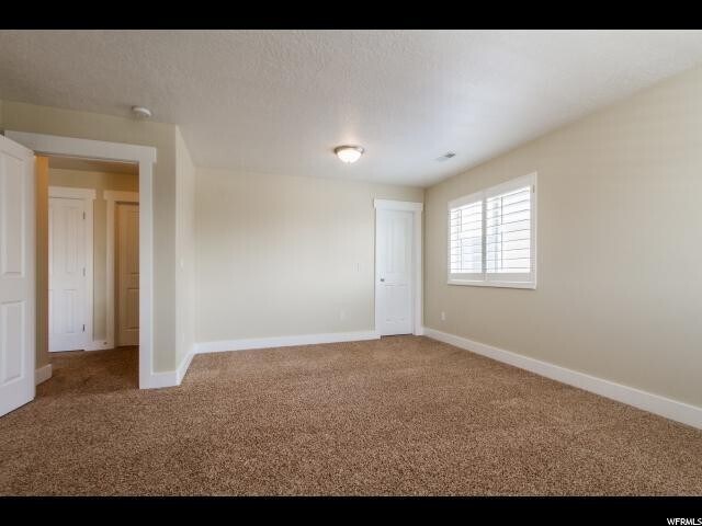 Building Photo - Beautiful 4 Bd 2.5 Bath Home in Sandy