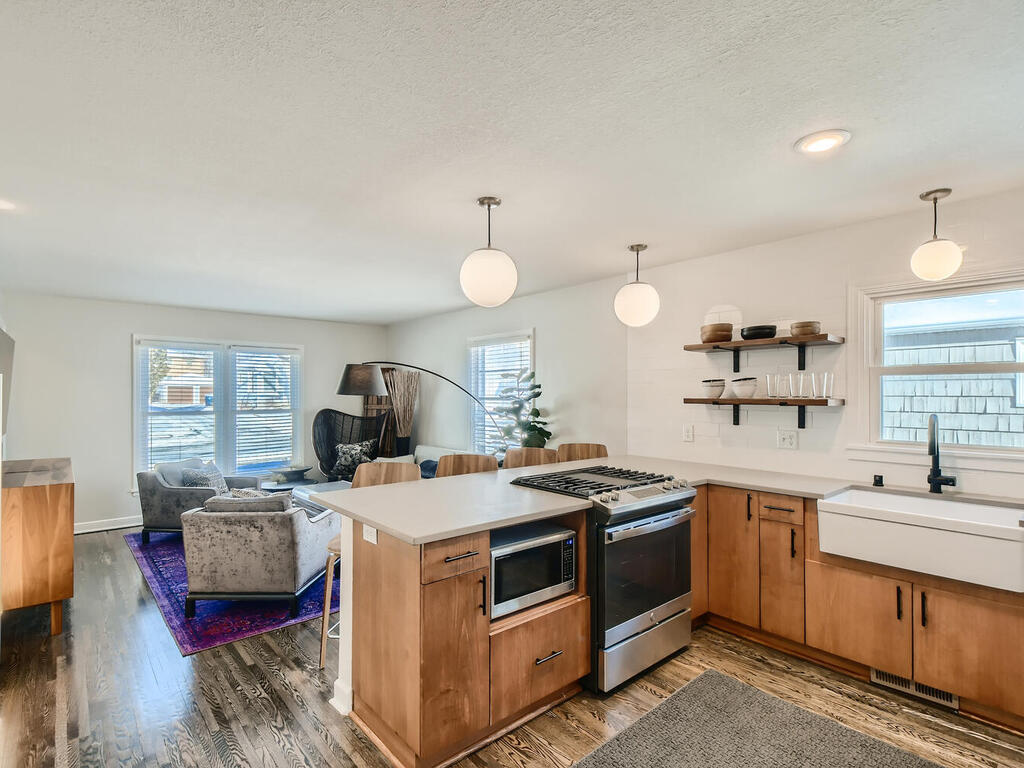 Building Photo - 1316 Oxford St