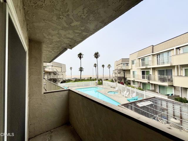 Building Photo - 250 E Surfside Dr