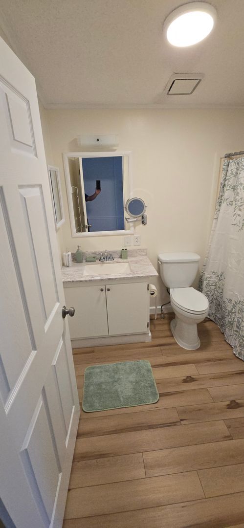 Building Photo - M1715 Pebble Beach Ln (VO/M10)