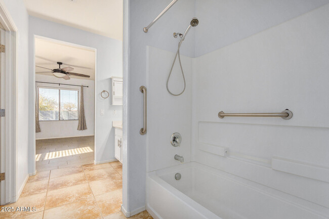 Building Photo - 42356 W Balsa Dr