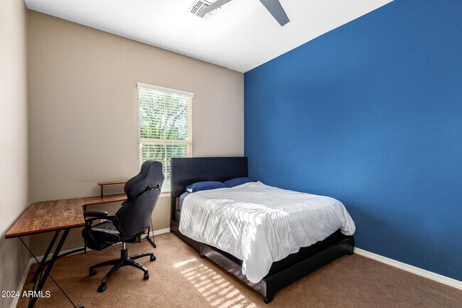 Building Photo - 14549 S 178th Dr