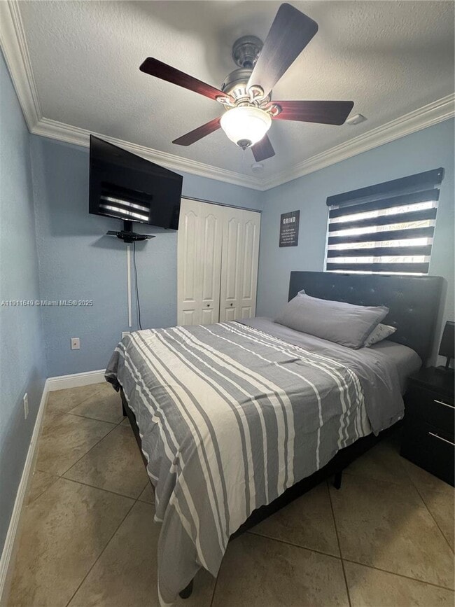 Building Photo - 6905 SW 148th Ct