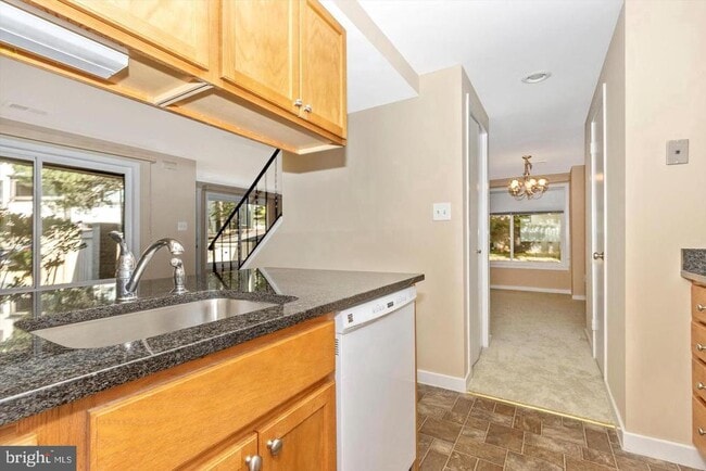 Building Photo - 18113 Kilrush Ct