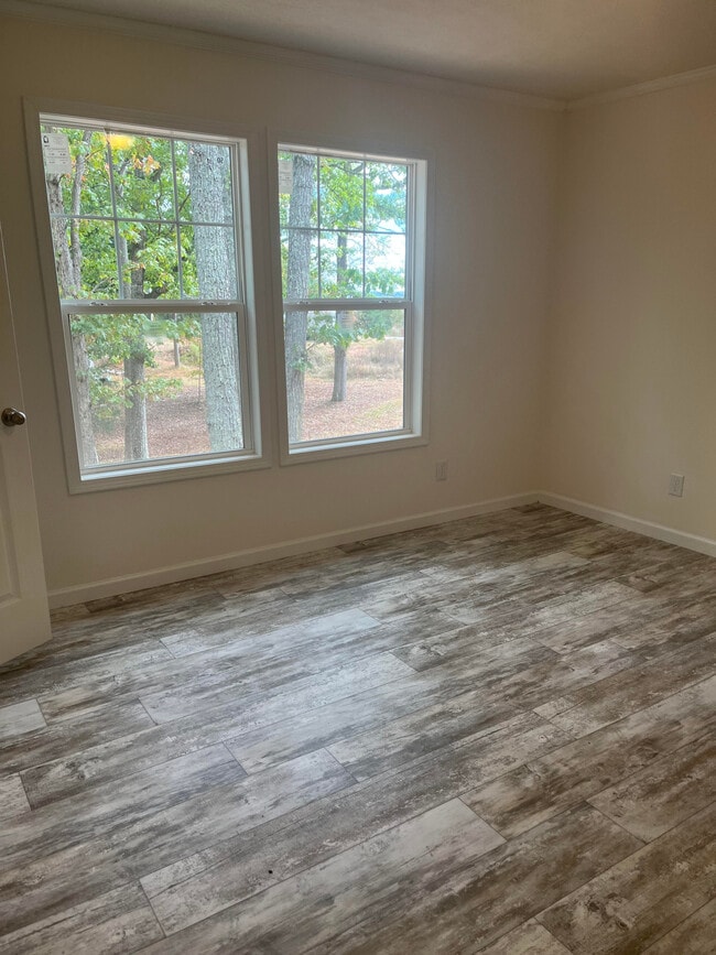 Master Bedroom - 4037 Tower Rd