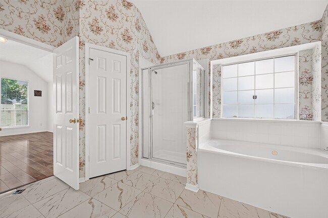 Building Photo - 12338 Ashford Hollow Dr