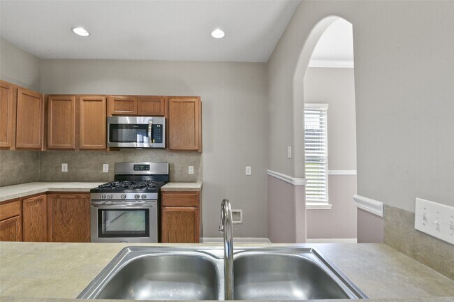 Building Photo - 15819 Misty Loch Ln