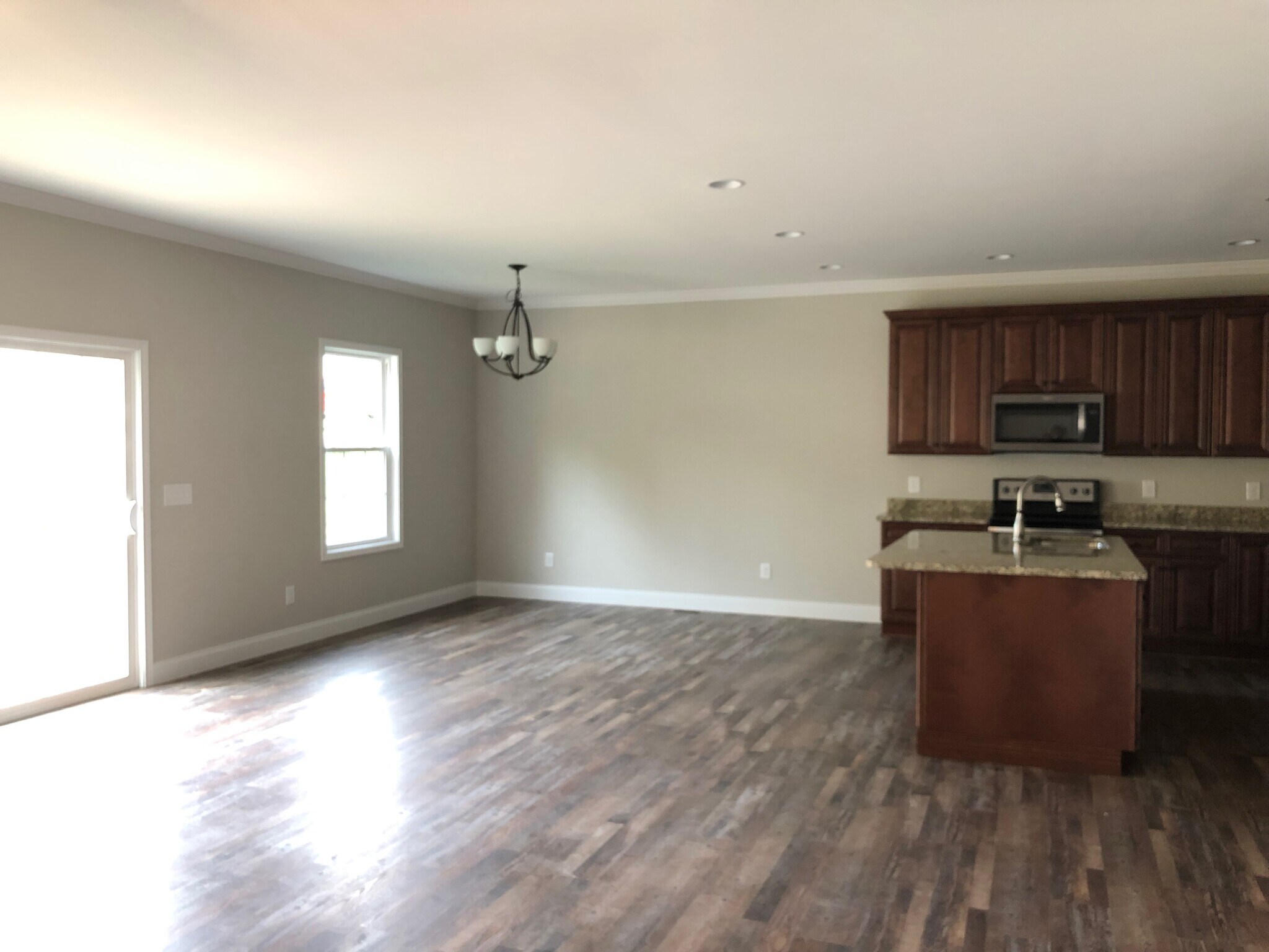 Building Photo - 177 Ridge Pointe Dr