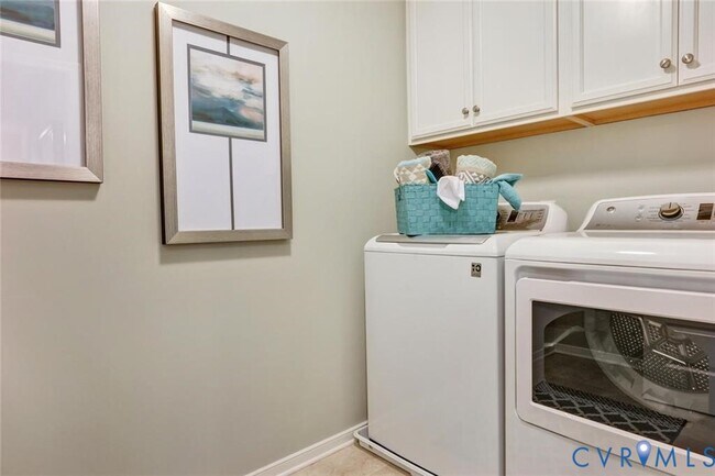 Building Photo - 5508 Benoni Dr