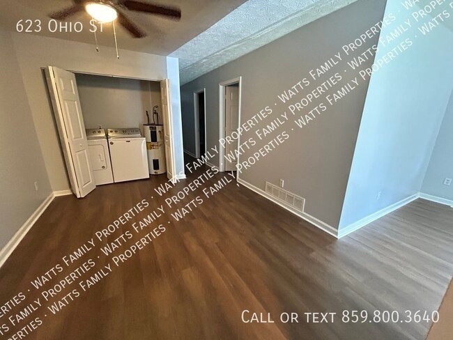 Building Photo - 623 Ohio St