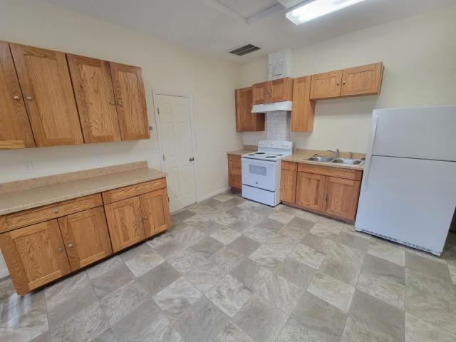 Building Photo - 2 bedroom in Billings MT 59101