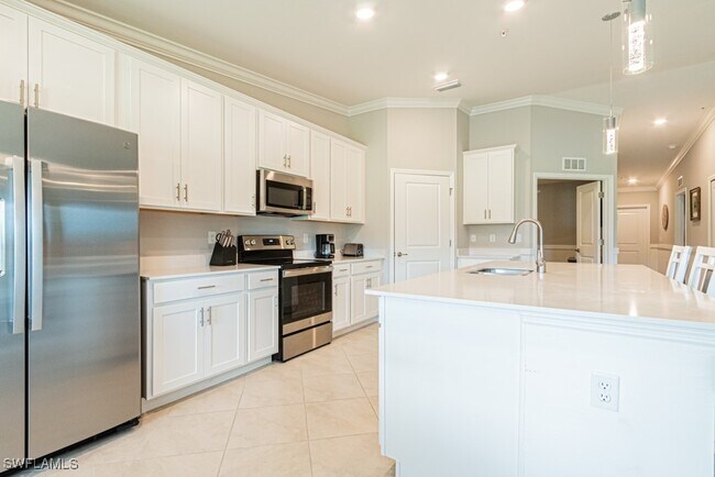 Building Photo - 6039 Ellerston Wy