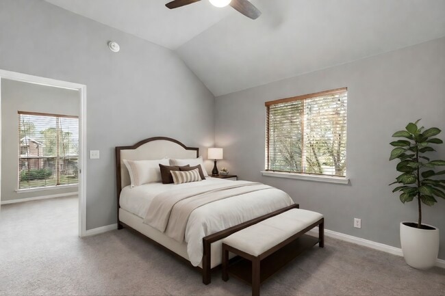 Building Photo - 25803 Longstone Rd