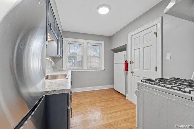 Building Photo - 1524 Cicotte Ave