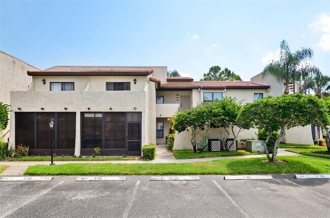 Building Photo - 2595 Cyprus Dr