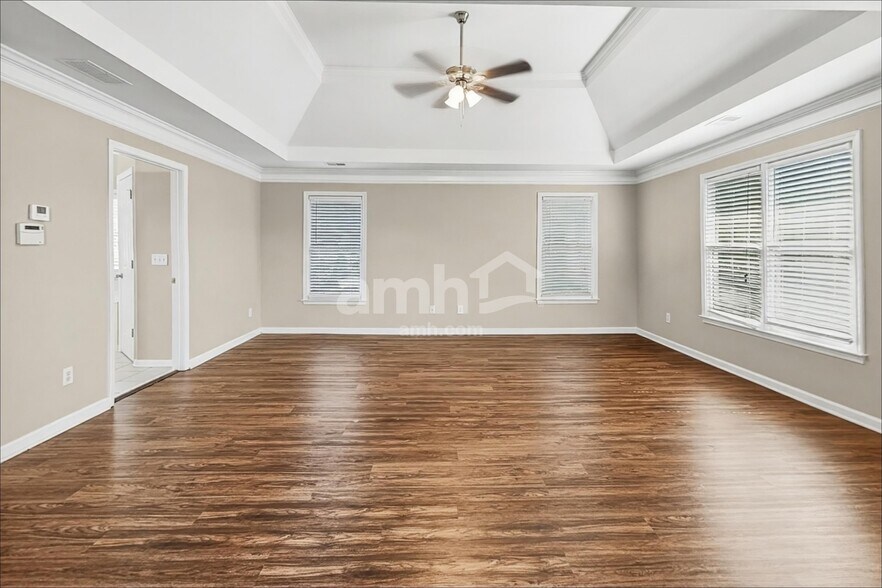 Building Photo - 4524 Kingsgate Ct NW