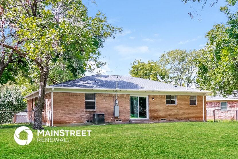 Building Photo - 414 Crusader Dr