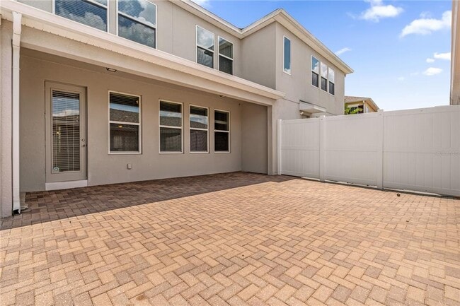 Building Photo - 8130 Red Stopper Ln