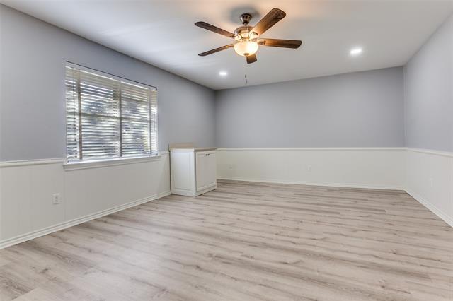 Building Photo - 5529 Tanbark Rd