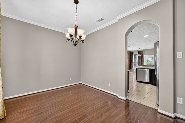 Building Photo - 4507 Lakefront Terrace Dr