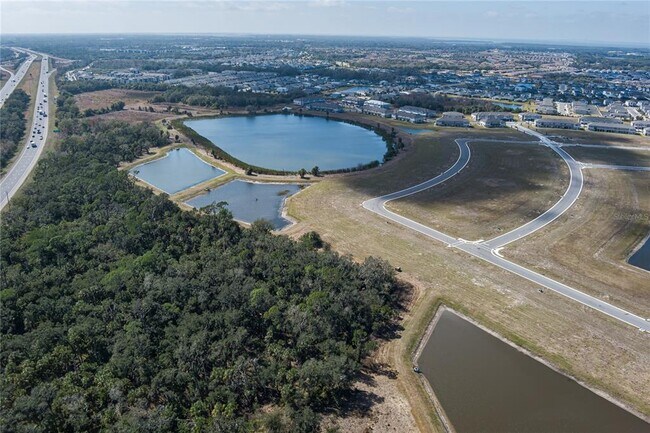 Building Photo - 10964 65th Ter E