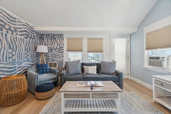 Building Photo - 61 Ocean Blvd