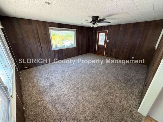 Building Photo - AVAILABLE JUNE - 3 Bed/ 2 Bath SLO Home