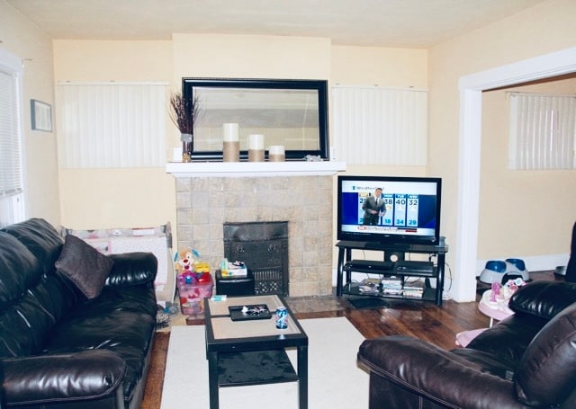 Building Photo - 2331 Los Angeles Ave