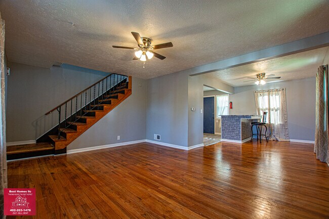 Building Photo - 1422 N 38th St