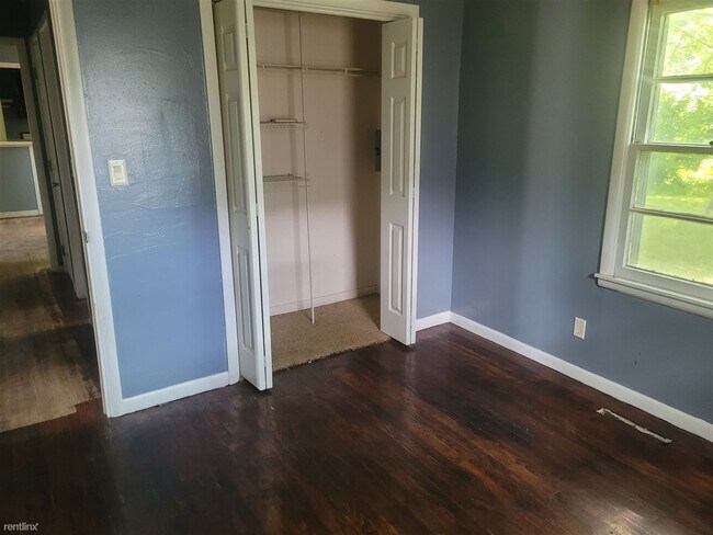 Building Photo - 3 br, 1 bath House - 1212 A Street Northeast