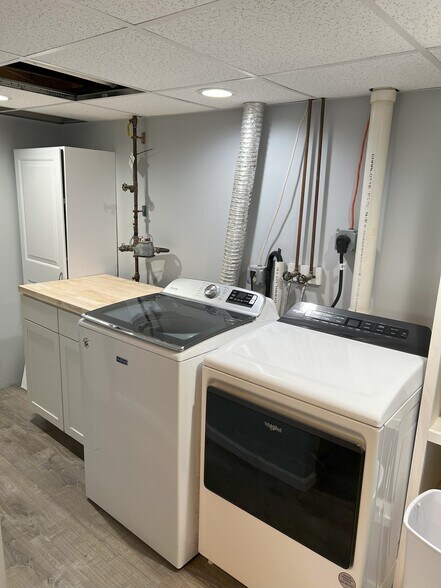 Basement laundry - 96 Skillings St