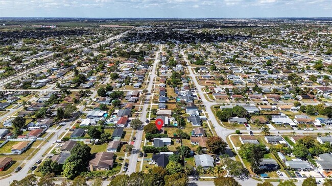 Building Photo - 10325 SW 149th St