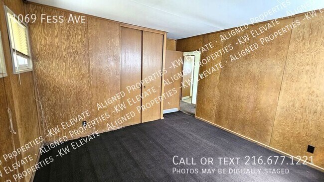 Building Photo - 1069 Fess Ave