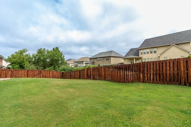 Building Photo - 509 Hardwick Ct