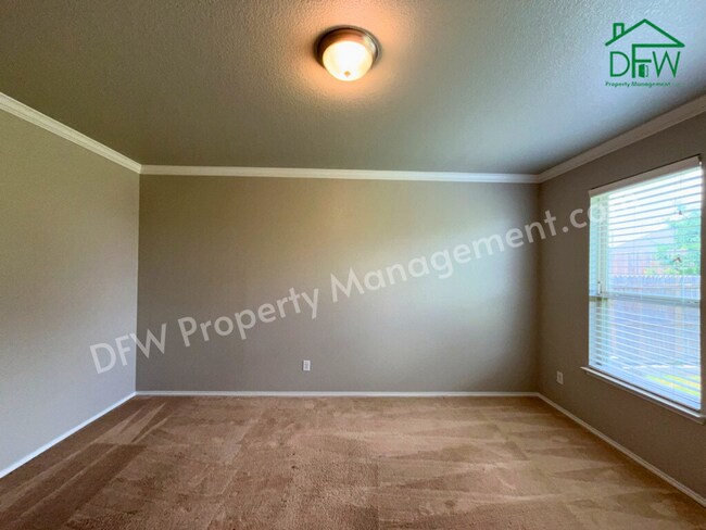 Building Photo - Spacious 4-Bedroom Home for Lease in Kelle...