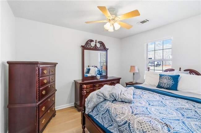 Building Photo - 1501 Colt Ridge Ln SE