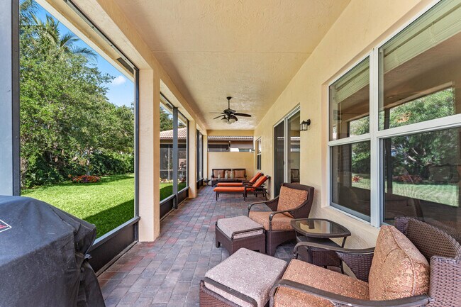 Building Photo - 8727 Carmel Mountain Way
