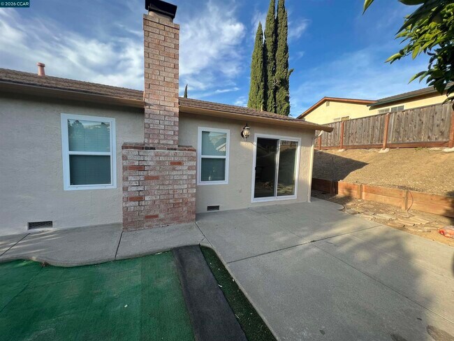 Building Photo - 1091 Alamo Ct